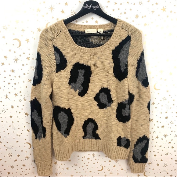 Anthropologie Sweaters - Sleeping in Snow | Large Leopard Print Sweater